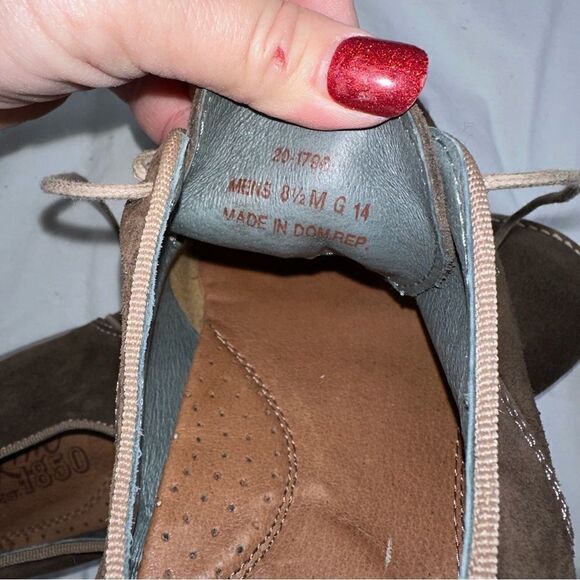 Donald Pliner est. 1850 suede Oxford EUC maybe worn once - Picture 6 of 8